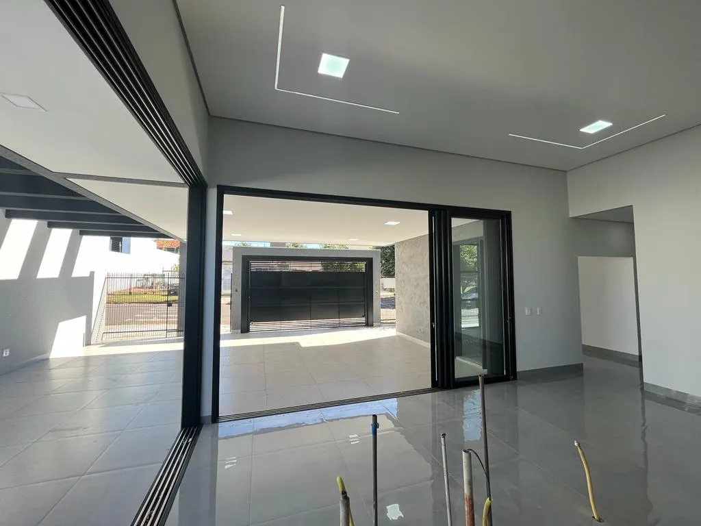 Imagem Casa 216m Umuarama-PR 135
