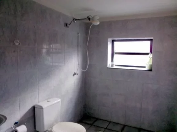 Imagem PRÉDIO COM 02 APTº E 1 LOJA