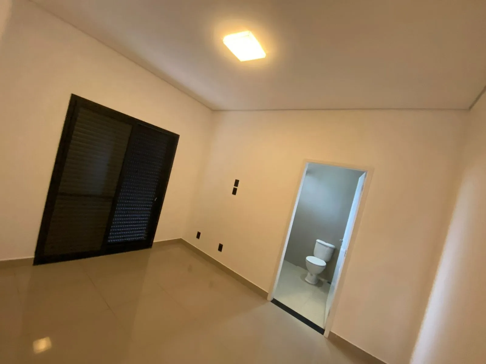 Imagem Casa no Condomínio Jardim Residencial Helena Maria
