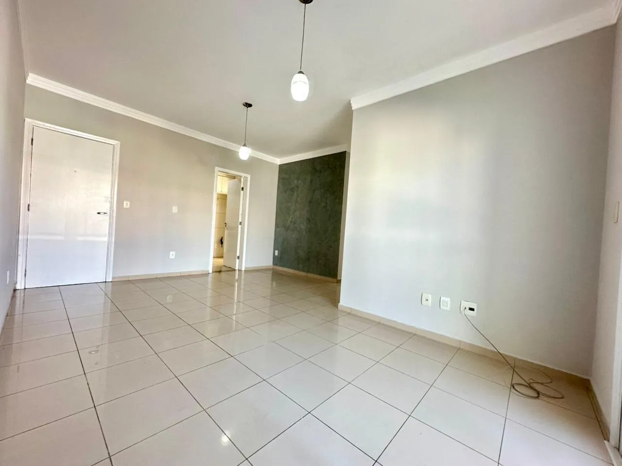 Imagem Apartamento para Locação no Edifício Meliá Campolim com 3 Dormitórios e Vista Privilegiada para o Iguatemi