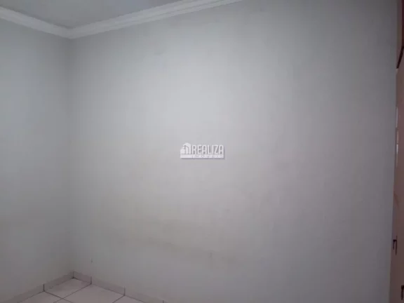 Imagem Oportunidade! Apartamento à venda no bairro Conjunto Guanabara, em Uberaba