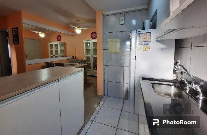 Imagem APARTAMENTO | 02 DORMITÓRIOS | 01 VAGA | SEMI MOBILIADO | CAVALHADA | ZONA SUL