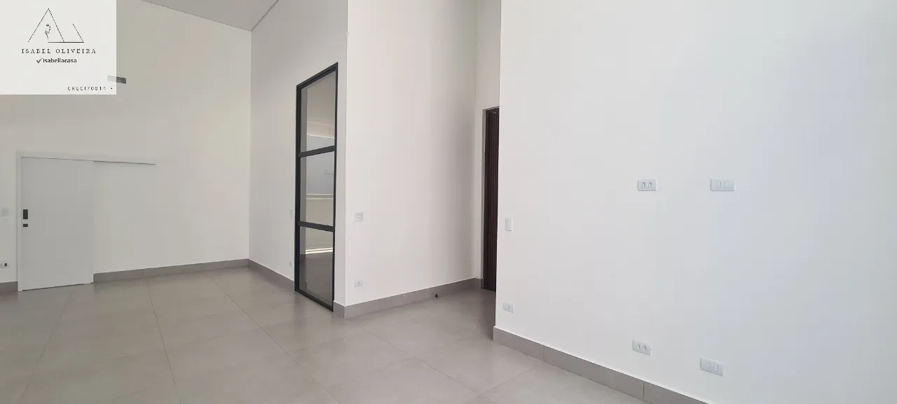 Imagem Oportunidade única! Casa em condomínio à venda em Salto-SP, Portal dos Bandeirantes. 3 quartos, 3 suítes, 2 salas, 4 banheiros, 4 vagas, 228m².