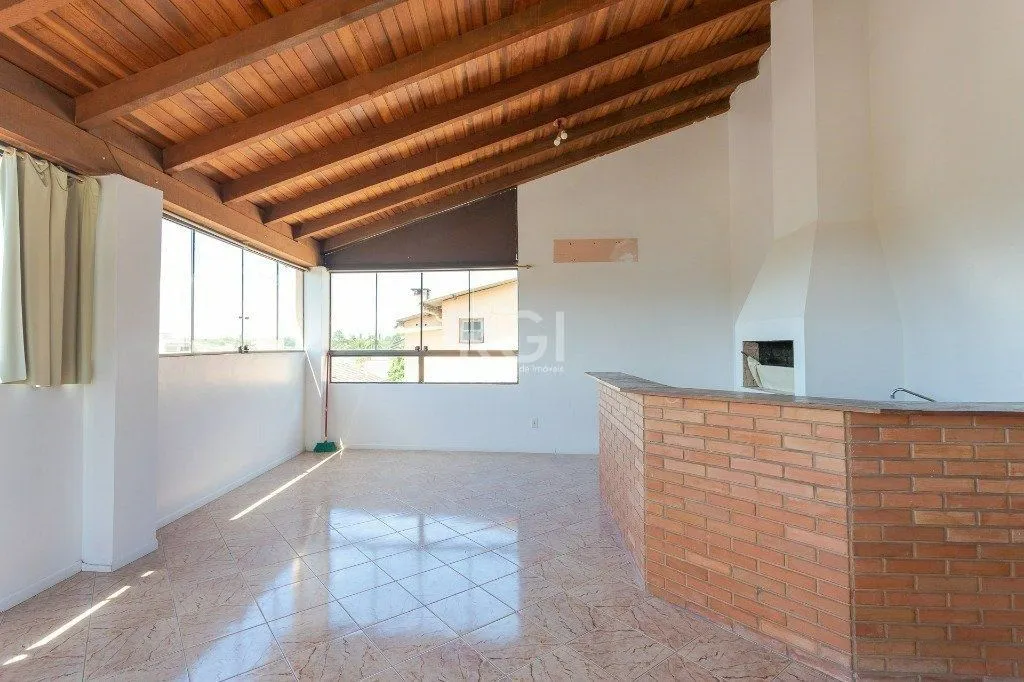 Imagem Cobertura para Venda - 118m², 3 dormitórios, 1 vaga - Nonoai