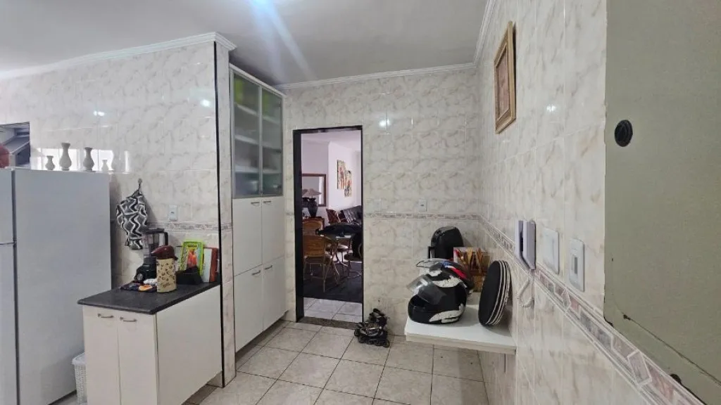 Imagem APARTAMENTO COM 141,00 m² - AVIAÇÃO - PRAIA GRANDE SP