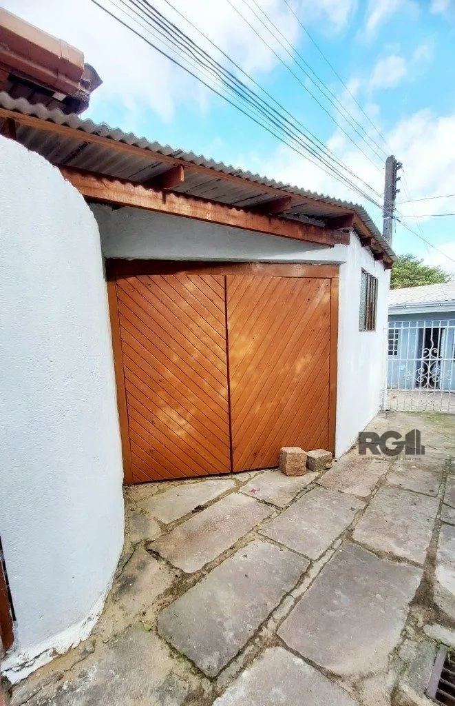 Imagem Casa de 3 dormitórios no bairro Cristal