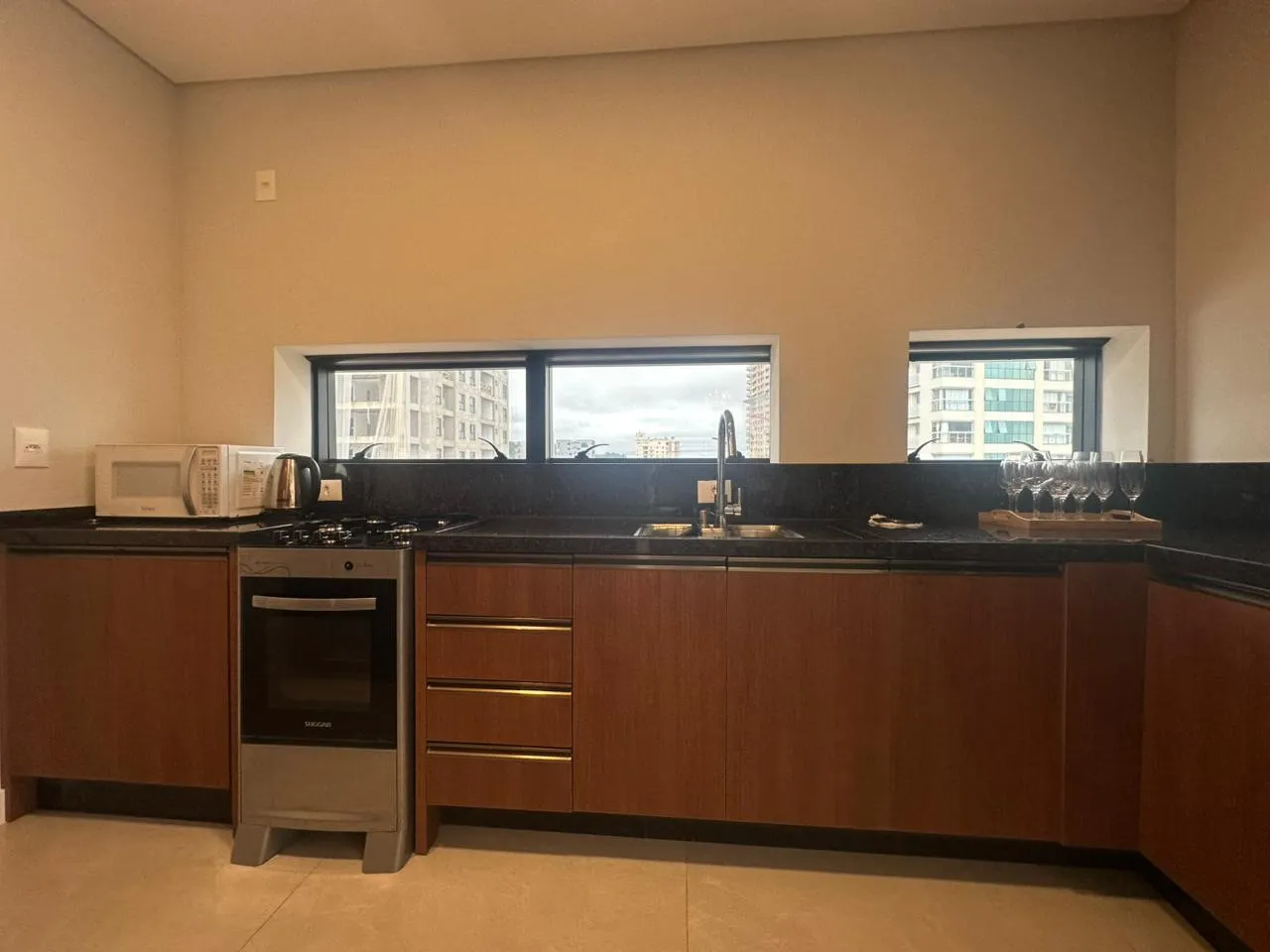 Imagem Apartamento com vista para o mar à venda com 94m2 por R$ 1.690.000,00