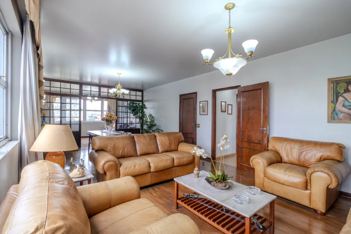 Imagem Apartamento para venda em Centro com 4 quartos, sendo 2 suítes, 267m2
