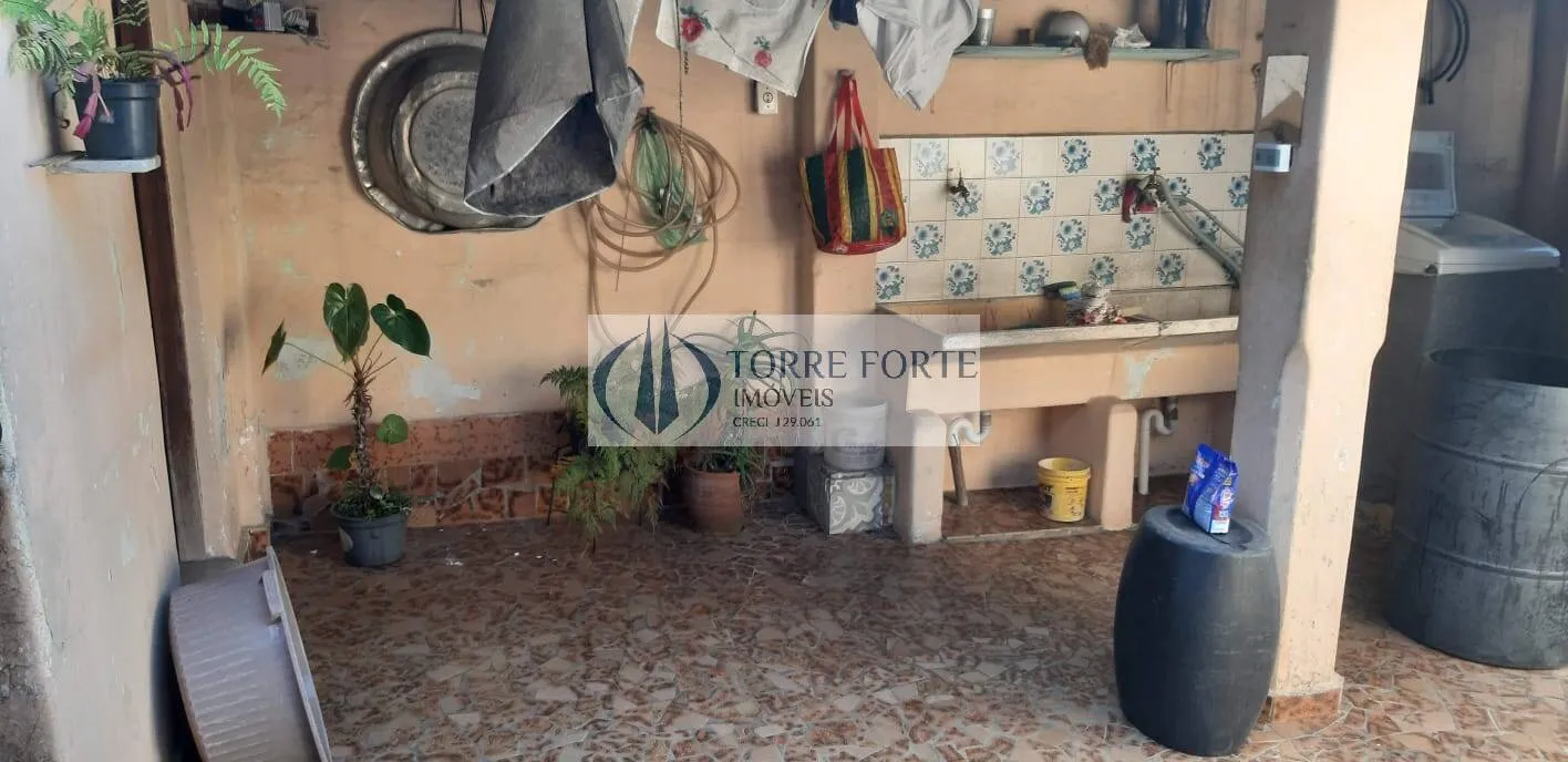 Imagem Casa 4 dormitórios 3 vagas na Vila Invernada