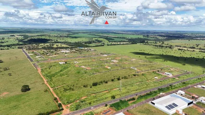 Imagem Lote à venda em Uberlândia, Laranjeiras