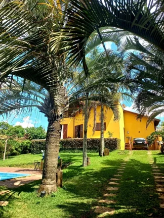 Imagem Chácara à Venda com 3 Dormitórios, 2 Banheiros e 1000m2 de Área Total – Conforto e Espaço para Toda a Família!