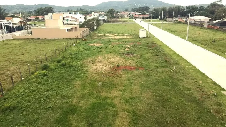 Imagem Terreno em Areias de Palhocinha, Garopaba-SC: Pronto para Construir sua Casa Ideal!