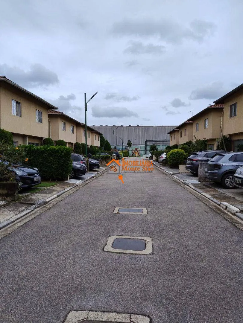 Imagem Sobrado com 2 dormitórios à venda, 60 m² por R$ 431.000,00 - Cidade Aracilia - Guarulhos/SP