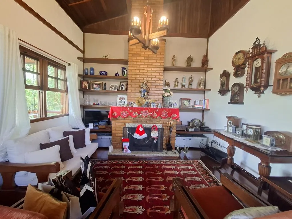 Imagem Casa em Condomínio para Venda em Teresópolis / RJ no bairro Green Valley