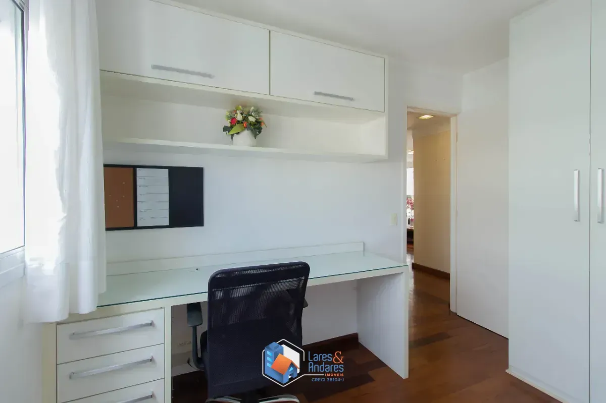 Imagem Apartamento para venda em Moema com 4 quartos, sendo 3 suítes, 143m²