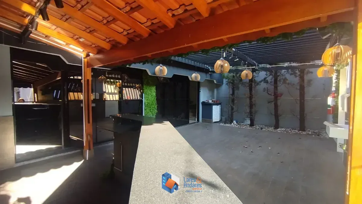 Imagem Casa comercial para venda e locação em Indianópolis, 500m²
