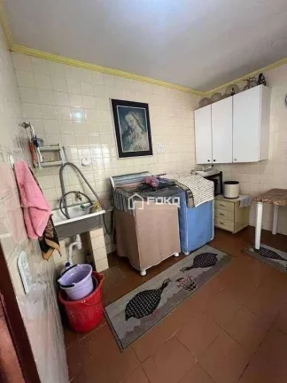Imagem Casa com 4 dormitórios para alugar, 224 m² por R$ 5.560,00/mês - Jardim Maria Helena - Guarulhos/SP