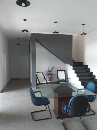 Imagem Chacara de 1500 m² em condomínio fechado. Represa de Piracaia