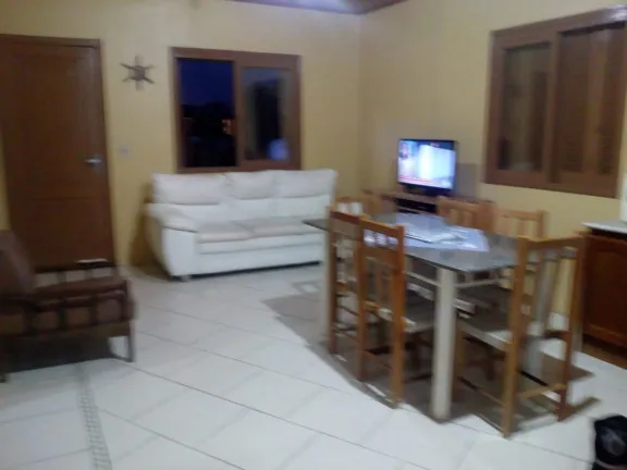 Imagem Casa com 2 Quartos à Venda, 90 m² em Capão Novo - Capão da Canoa