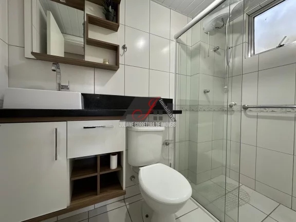 Imagem Apartamento Garden, 02 quartos, mobiliado no bairro pinheirinho em Curitiba/PR.