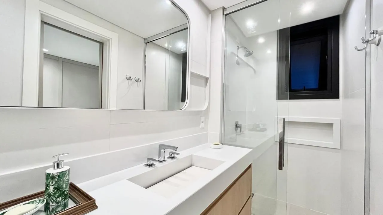 Imagem Apartamento à venda em Torres, Praia Grande, com 4 quartos, 215m2