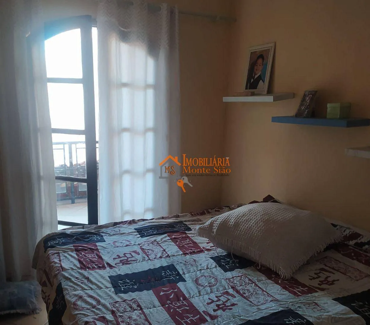 Imagem Sobrado com 2 dormitórios à venda, 150 m² por R$ 379.000,00 - Recreio São Jorge - Guarulhos/SP