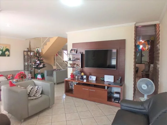Imagem Casa com 4 Quartos para Venda em Jardim São Paulo