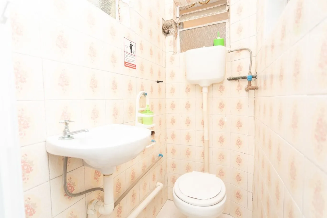 Imagem Vende-se apartamento com 3 quartos(1 suíte), 95m², sacada e 1 vaga - Bela Vista