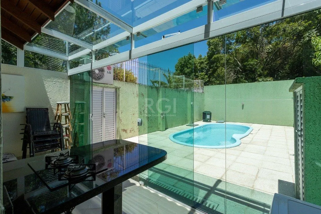 Imagem Casa para Locação/Aluguel - 222.26m², 3 dormitórios, sendo 1 suites, 3 vagas - Ipanema