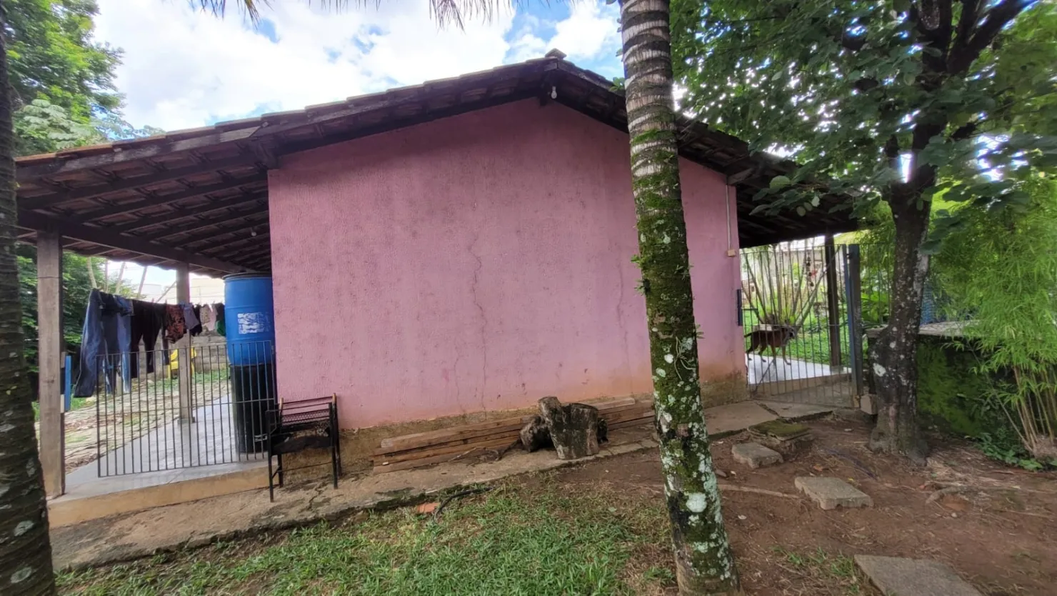 Imagem Casa para Locação 5 Quartos, 3 Suites, 3 Vagas, 350M², Bela Vista, Pindamonhangaba - SP