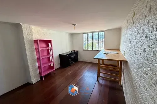 Imagem Sobrado para venda em Vila América com 3 quartos, 140m²