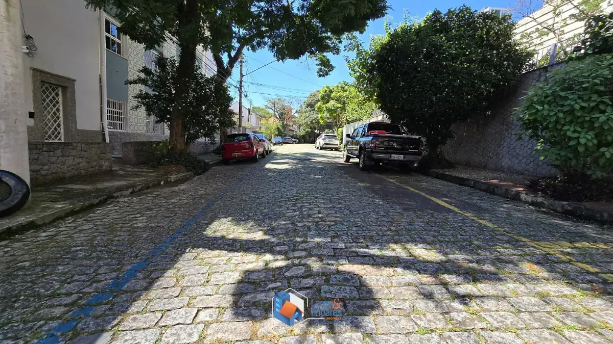 Imagem Casa de vila para venda em Perdizes com 4 quartos, 250m²