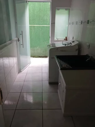 Imagem Amplo Sobrado na Rondinha em Campo Largo - R$390 mil
