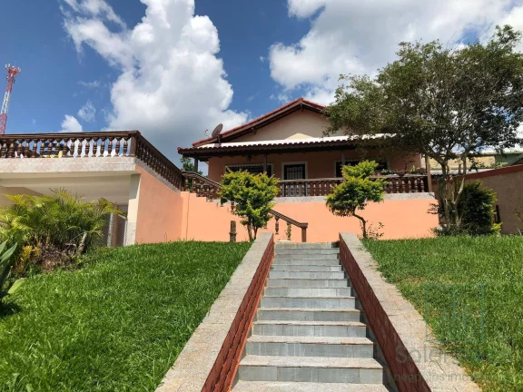 Foto do imóvel Casa à Venda, em Terra Preta por R$ 700.000,00 em Rua das Colinas