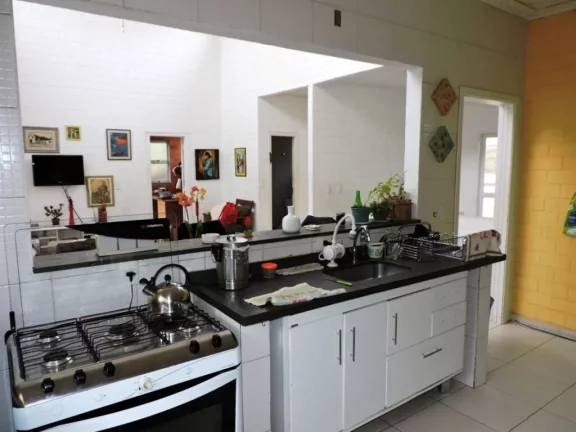 Imagem Pq das Artes - Casa descolada! Na melhor localização muito verde !