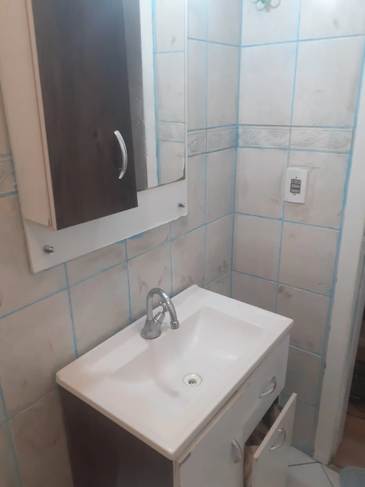 Imagem Casa em condomínio, 2 quartos, 1 vaga, bairro, 104m² Camaquã Porto Alegre