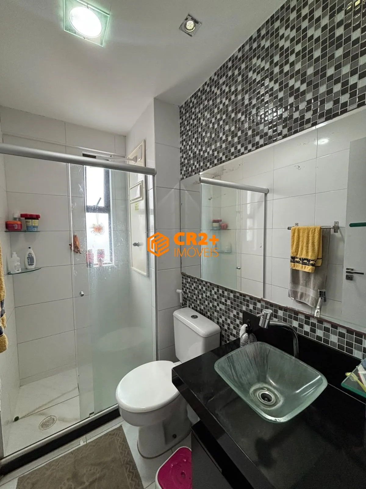 Imagem Vendo apartamento com 80m2 /3 quartos / 2 vagas em Casa Amarela