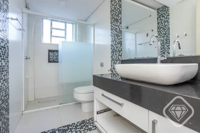 Imagem Apartamento semi mobiliado em Teresópolis

68 m² privativos, 2 dormitórios, vaga de garagem e exc...