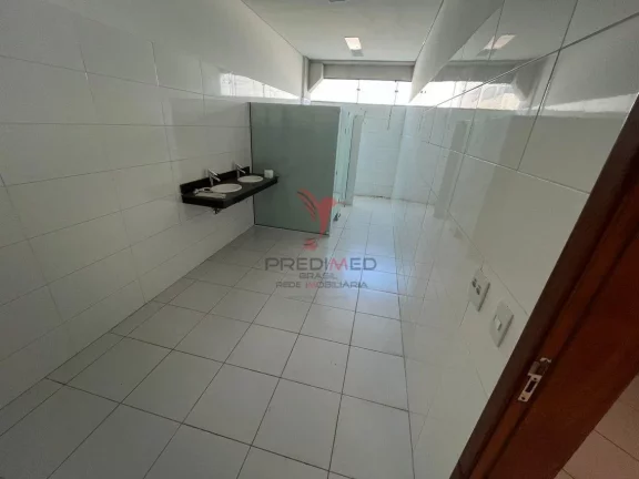 Imagem Vendo excelente GALPÃO INDUSTRIAL em condomínio fechado com total segurança 24 h