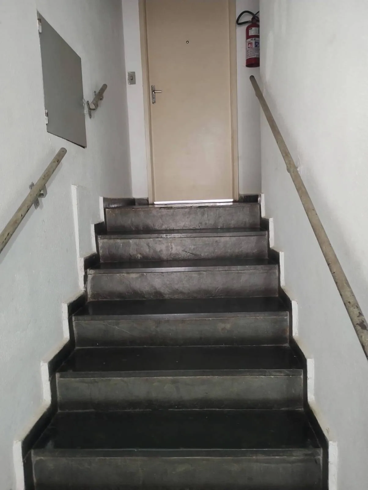 Imagem Apartamento 2 Quartos Edifício Cabo Frio Bairro Quilombo