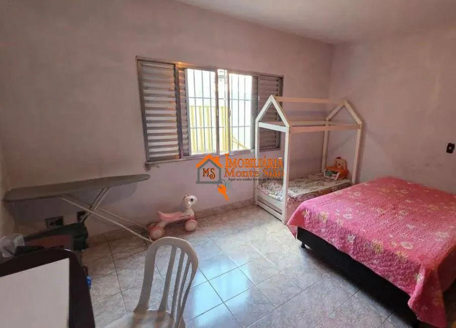 Imagem Sobrado com 4 dormitórios à venda, 285 m² por R$ 690.000 - Jardim Santa Rita - Guarulhos/SP