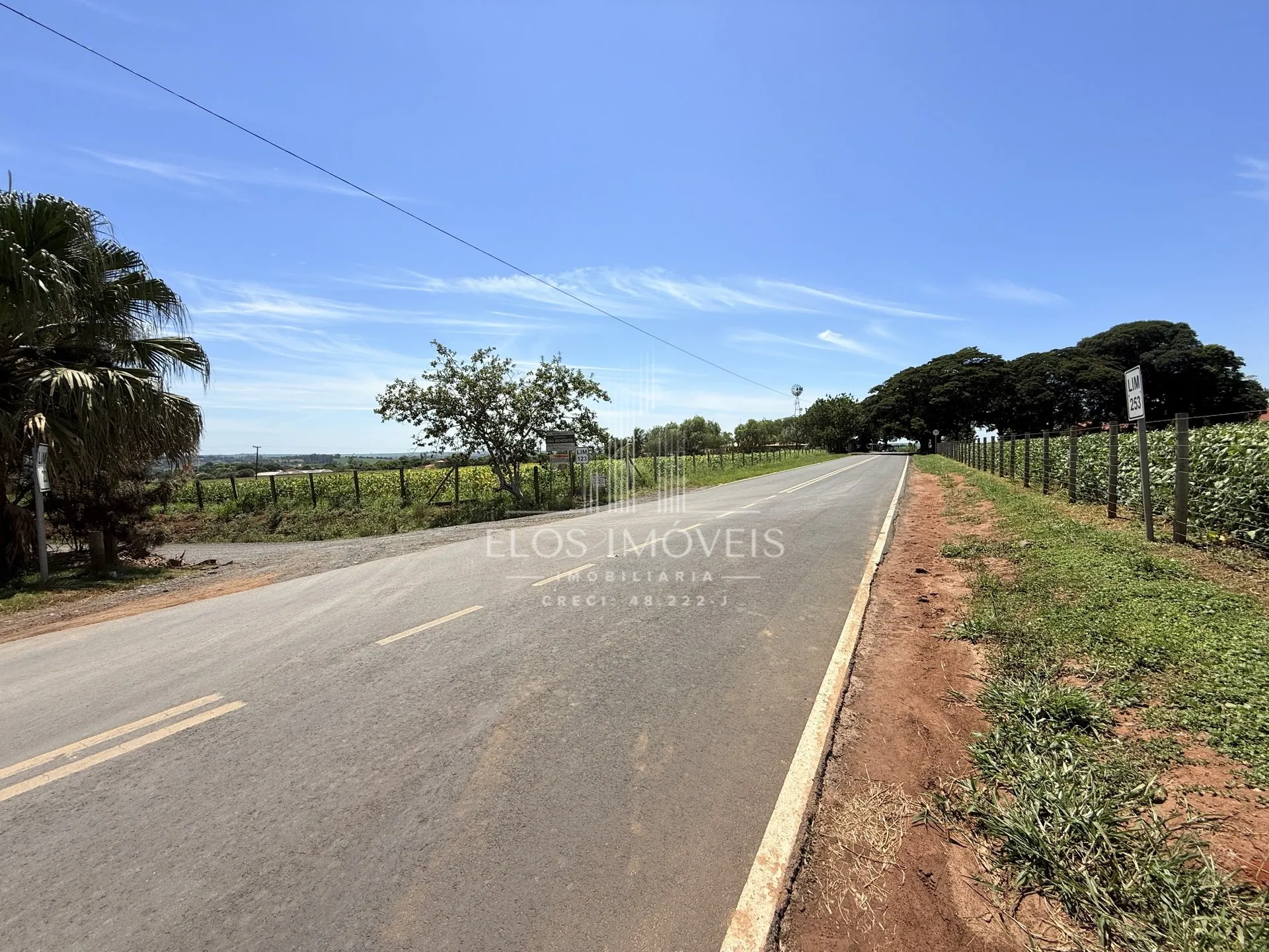 Imagem Chácara de no bairro Bairro dos Pires de Cima, em Limeira