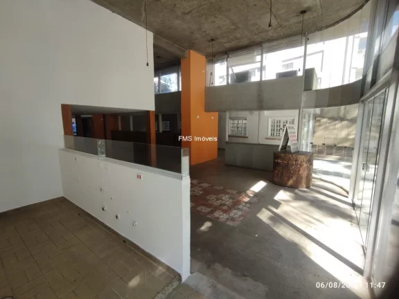 Imagem Loja com 200m² para locação no Jardim Paulistano.