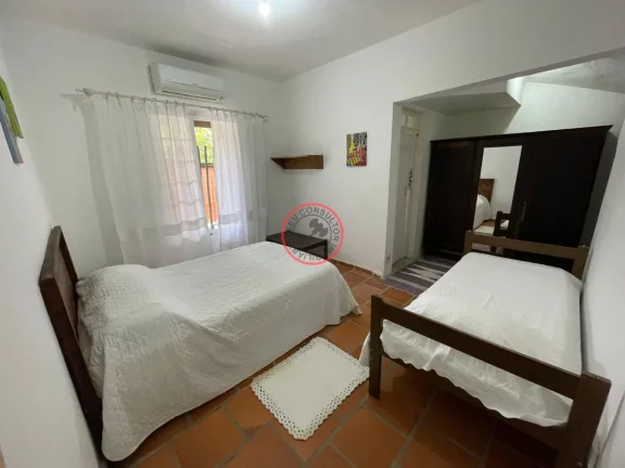 Imagem CASA Locação 3 QUARTOS SENDO 1 SUITE 2 SALA AMPLA,3 BANHEIROS.LAVANDERIA,3 VAGAS. CHURRASQUEIRA, DESPENSA E LAVANDERIA MOBILIADA