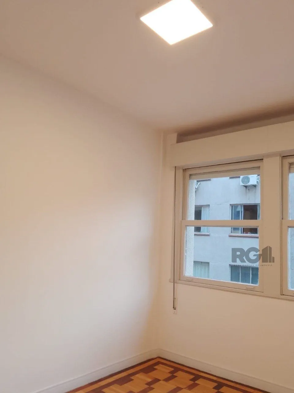 Imagem Raridade, apartamento 3 dormitórios,reformado, desocupado,no Centro