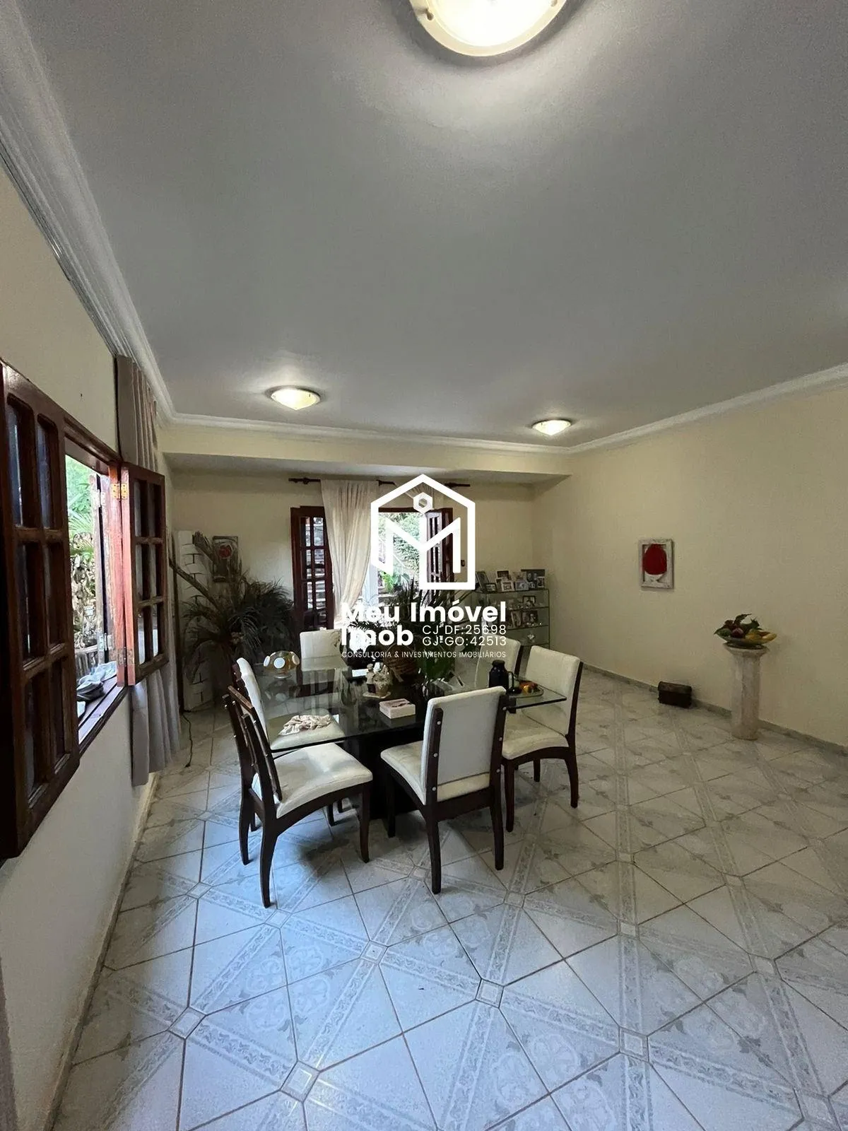 Imagem Cond Ville de Montagne Casa 6 Quartos 4 Suítes 4 Vagas 640m²