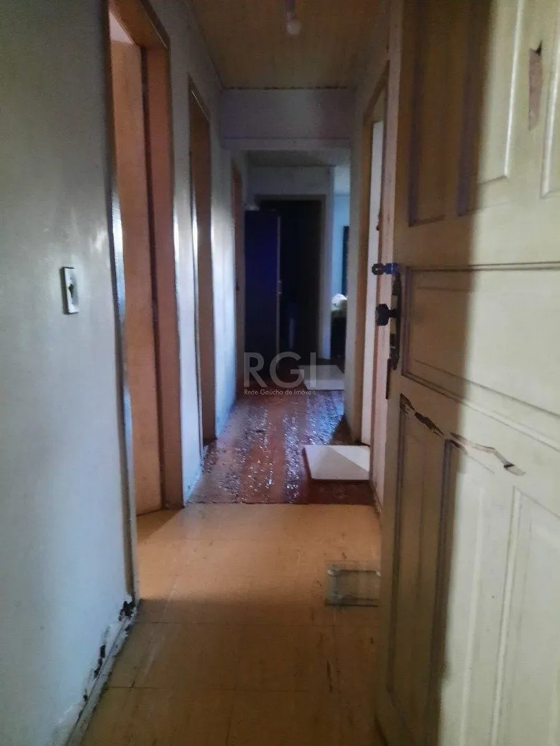 Imagem Terreno, 180m², 4 dormitórios, Guarujá