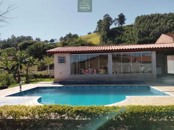 Foto do imóvel Chácara com 3 quartos, 180m2, à venda em Socorro