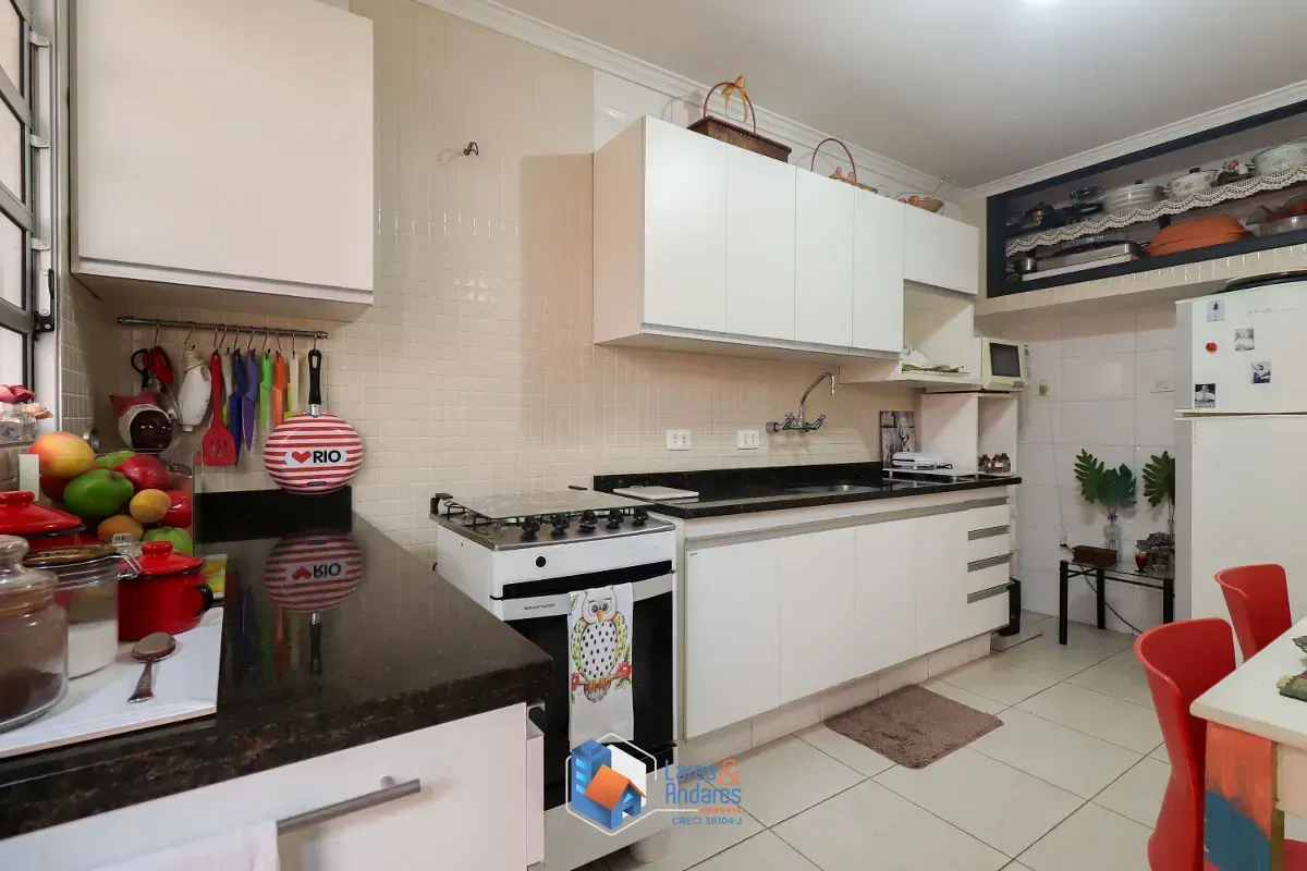 Imagem Casa para venda em Vila Cordeiro com 3 quartos, sendo 1 suíte, 164m²