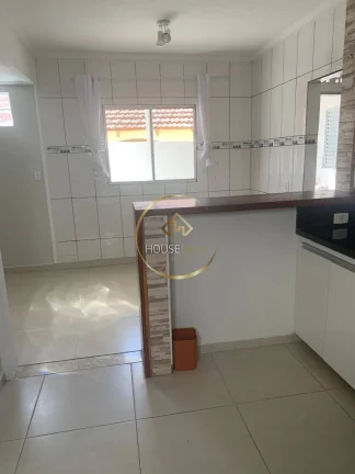 Imagem Casa reformada, 3 Dormitórios(1 suíte), Dom Pedro I.